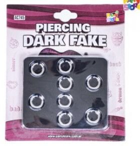 PIERCINGS DARK FAKE