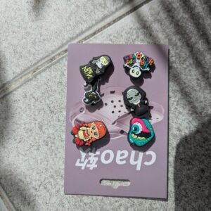 PINS CROCS HALLOWEEN MONJA